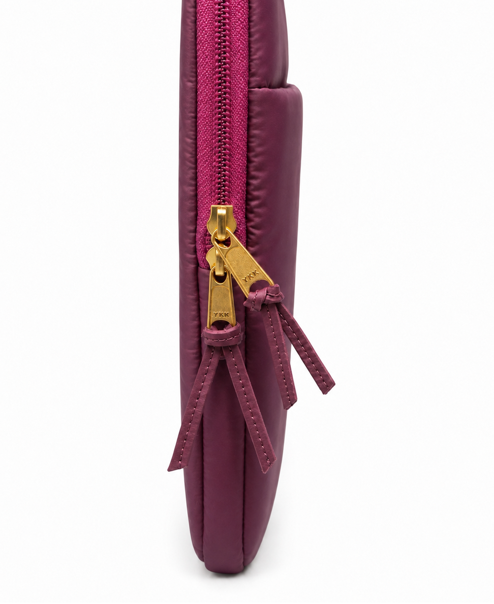 (LTBPELB-PP-PUR) Purple Puffer Pineapple Peony Laptop Bag