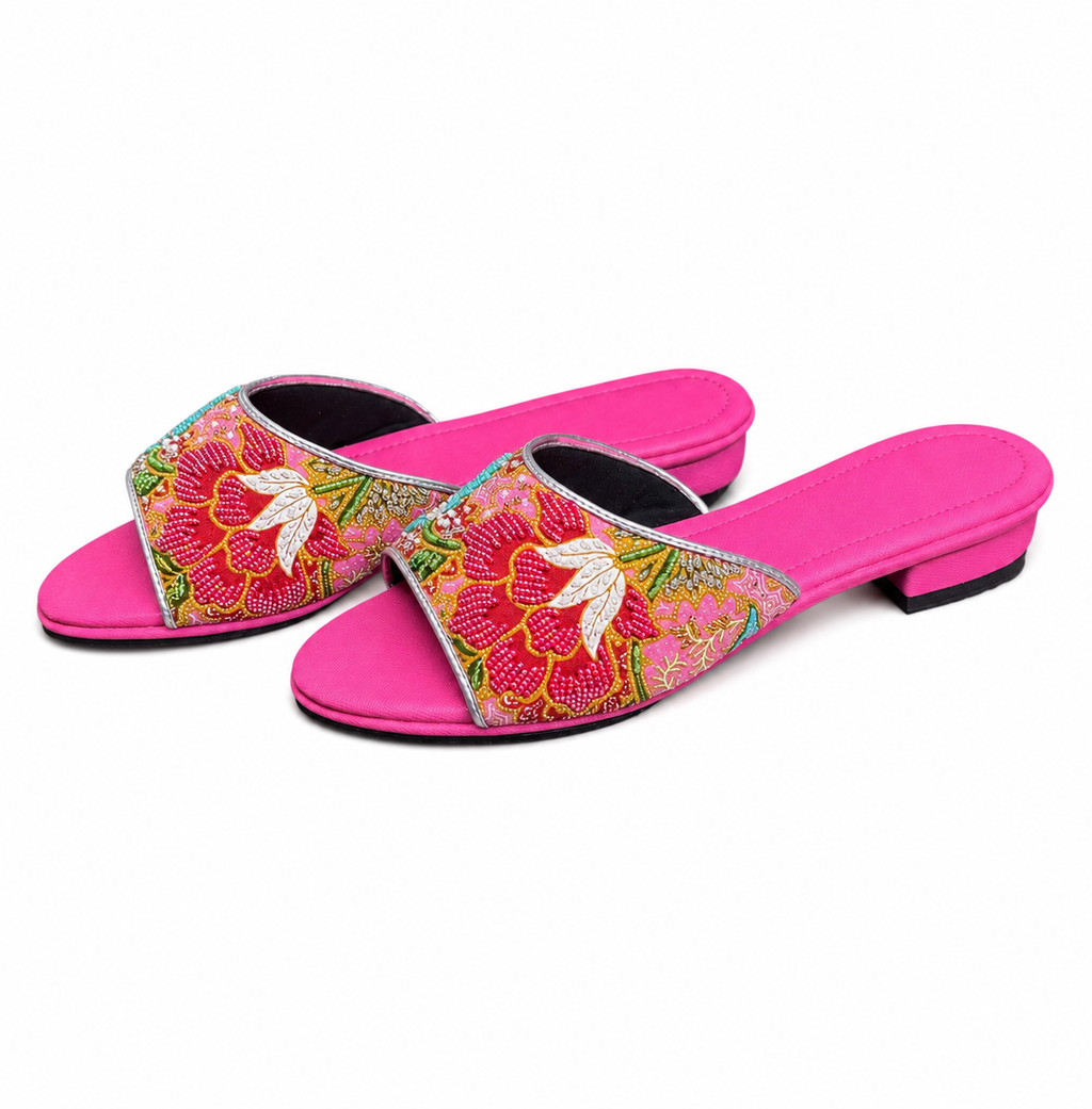 (FPI-FLOR) Pink Flats - Red Beaded Flower