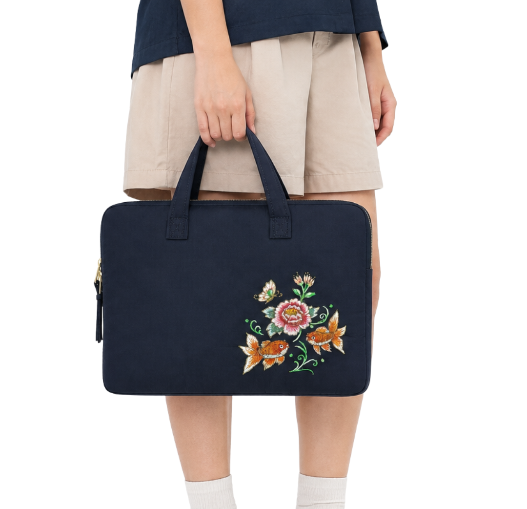 (LTBPELB-GF-BLK) Black Puffer Goldfish Embroidery Laptop Bag