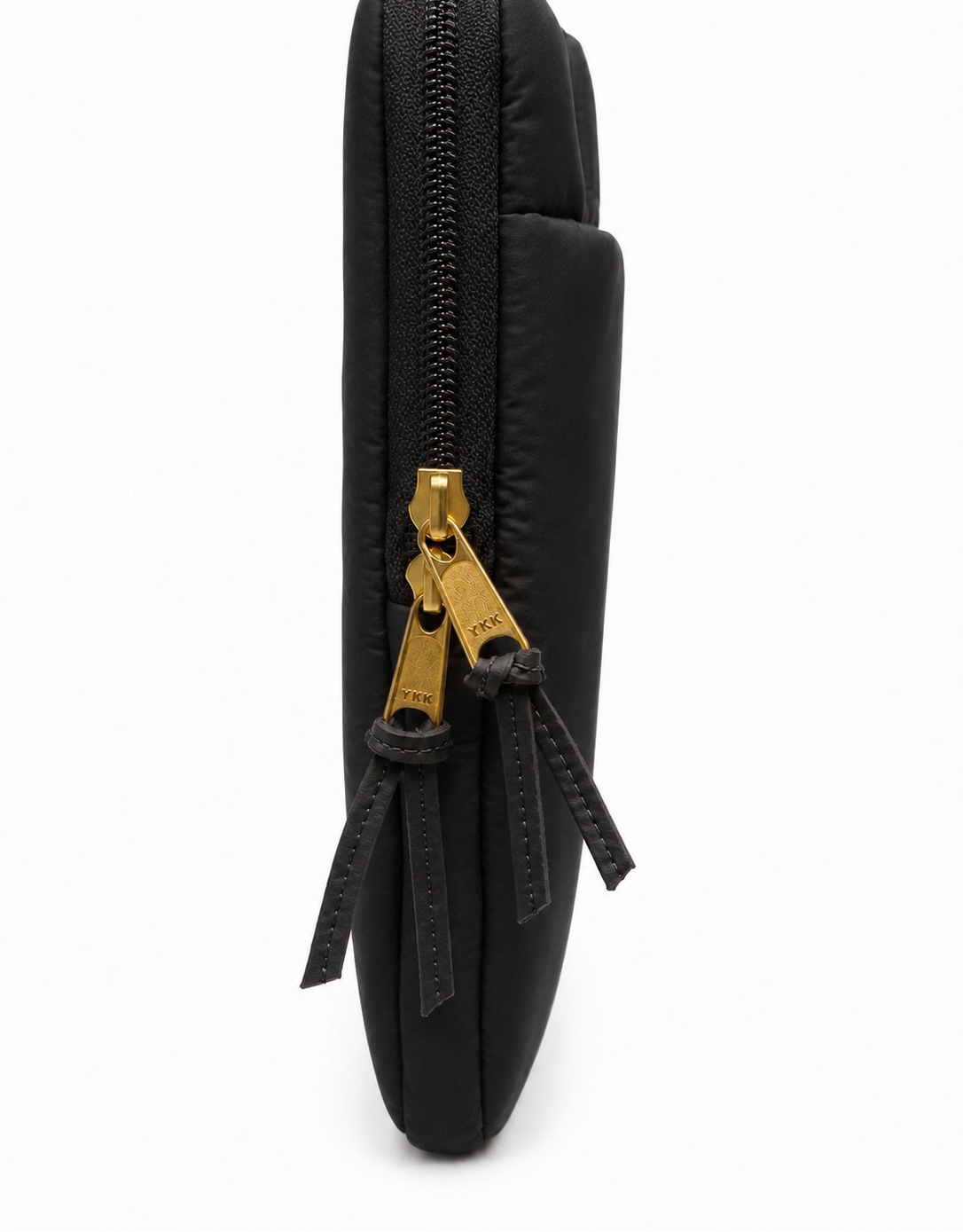 (LTBPELB-BLK-GF) Black Puffer Goldfish Embroidery Laptop Bag
