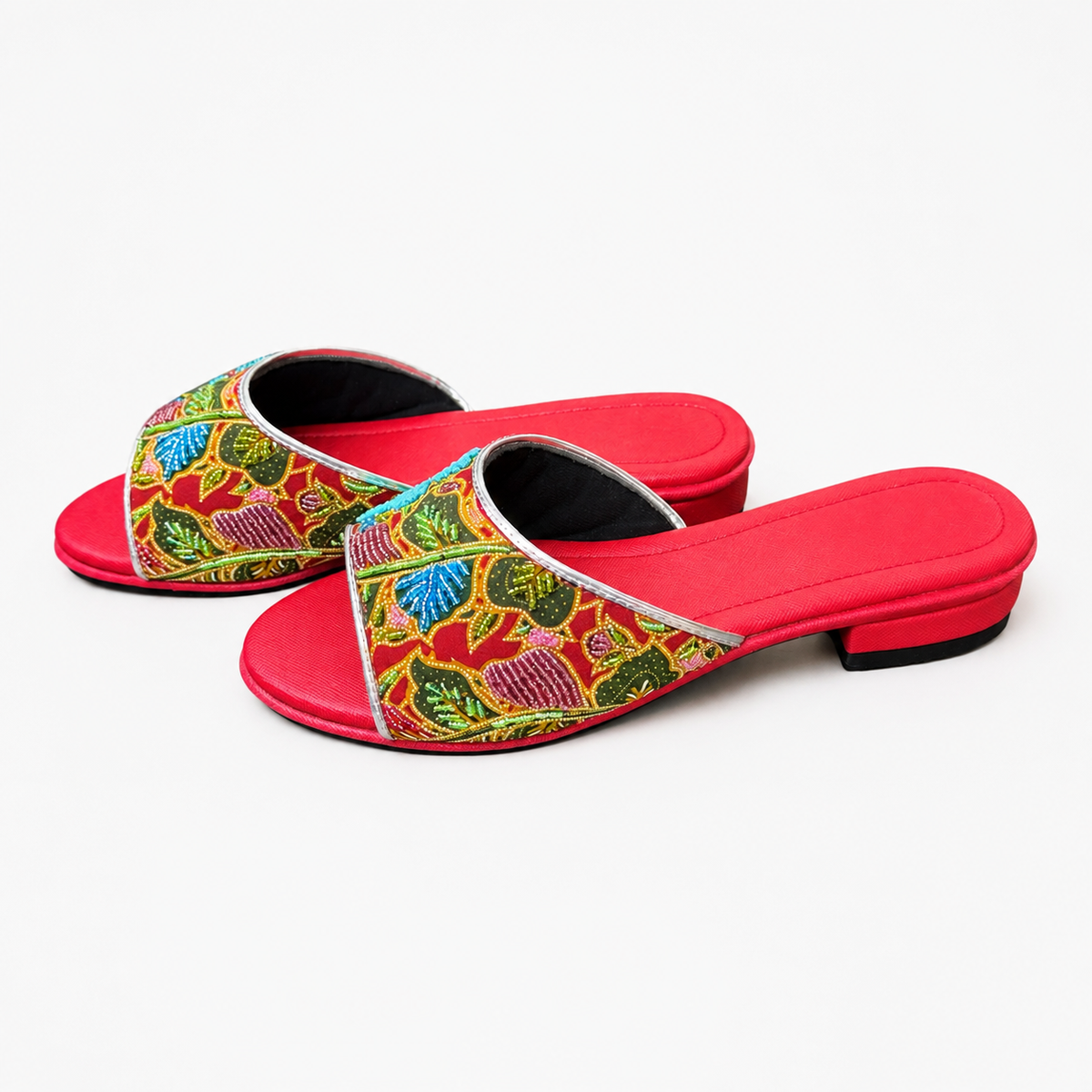 (FRED-FLOTUR) Red Flats - Turquoise Beaded Flower